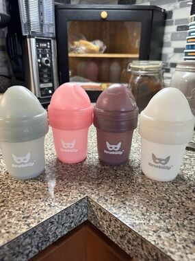 Herobility Bottle Set - White, Pink, Mauve, Gray